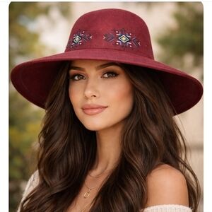 🆕👒RICH BURGUNDY CANADIAN 1918 HAT CO. WOOL  HAT👒